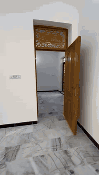 عقار للبيع في الغزاليه زراعي 100م. تصميم راقي مودرن تركي مرمر سيراميك 
3طوابق 5غرف نوم للاستفسار ***********
***********
