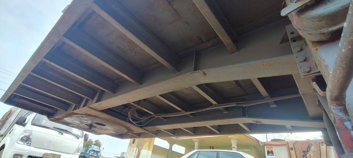 السلام عليكم ورحمة الله وبركاته للبيع عربانه شاصي الماني
3دناكير اثنين وعشرين ونص
الطول 12اللا الارتفاع متر وستين
العروظ مترين وخمسه وربعين
بدون تاير ويل 👍
العنوان موصل اخوكم ابوثامر
مكلف بنشر للاستفسار الاتصال
*********** ☎️
*********** ☎️
