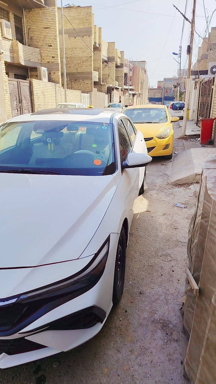 السلام عليكم اخوان
النترا ٢٤ فول مواصفات عدا الجلد
السيارة بدون رباك  باسمي
اي قطعة بالسيارة ما بدل بيها فقط البنيد معمر تعمير مكفوله من الدواخل 
العنوان بغداد 
السعر 170 وبيها مجال 
***********
متواجد فقط اتصال
