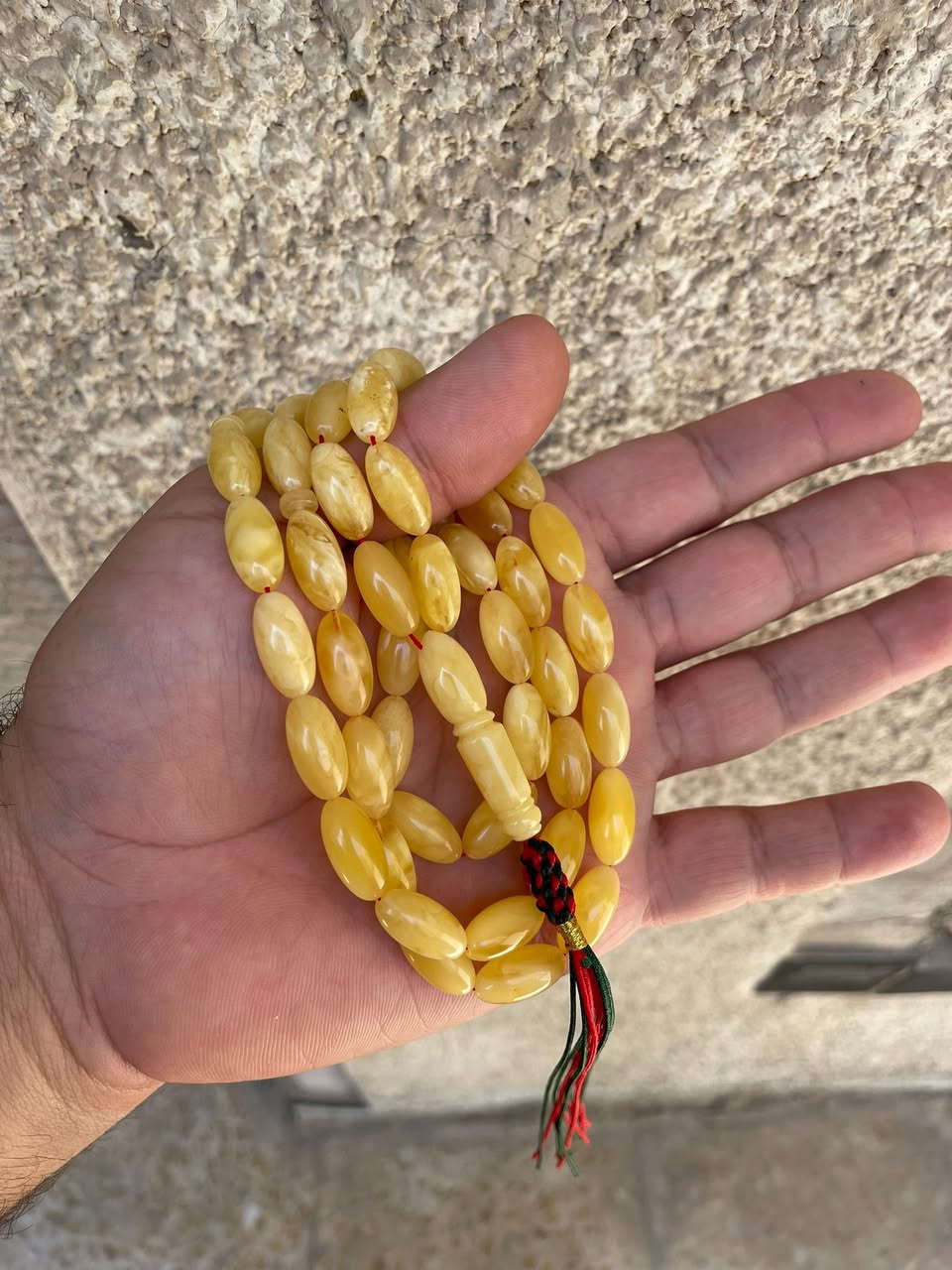 سلام عليكم
كهرب حر طبيعي 
سوبر كصة مدنبس
وزن 32 غرام
عدد الحبات 49
السعر 200$


**إذا كنت صاحب هذا الإعلان وتريد حذفه لأي سبب، رجاءا أرسل رسالة إلى الدعم الفني**