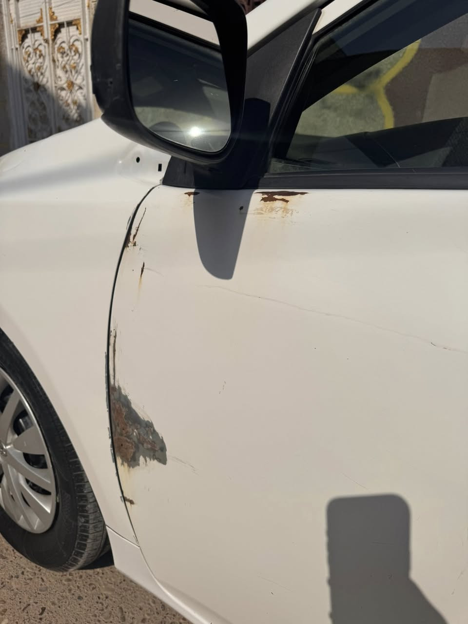 كورلا 2012 وارد امريكي ماشية
120 الف  سعرها 115
ورقه وبيها مجال 
بدون ايرباك حادثها جاملغ خلفي
وجاملغ امامي فقط موضحات بالصور السياره بلاديه حتى تكحيل وبولش ممسويلها كير ومكينه وتبريد
وتدفئة بلادي شغال مامفتوح وعلى الفحص تخم تاير جديد وصدر اليوم بدلته كامل حتى اذاين المحرك بدلتهن مكانها حي
البساتين بأسمي

لا ملعوب بضفيرتها ولا مبدل بيها شي ولا تحوير متواجد من ال3
الضهر وفوك    ***********
