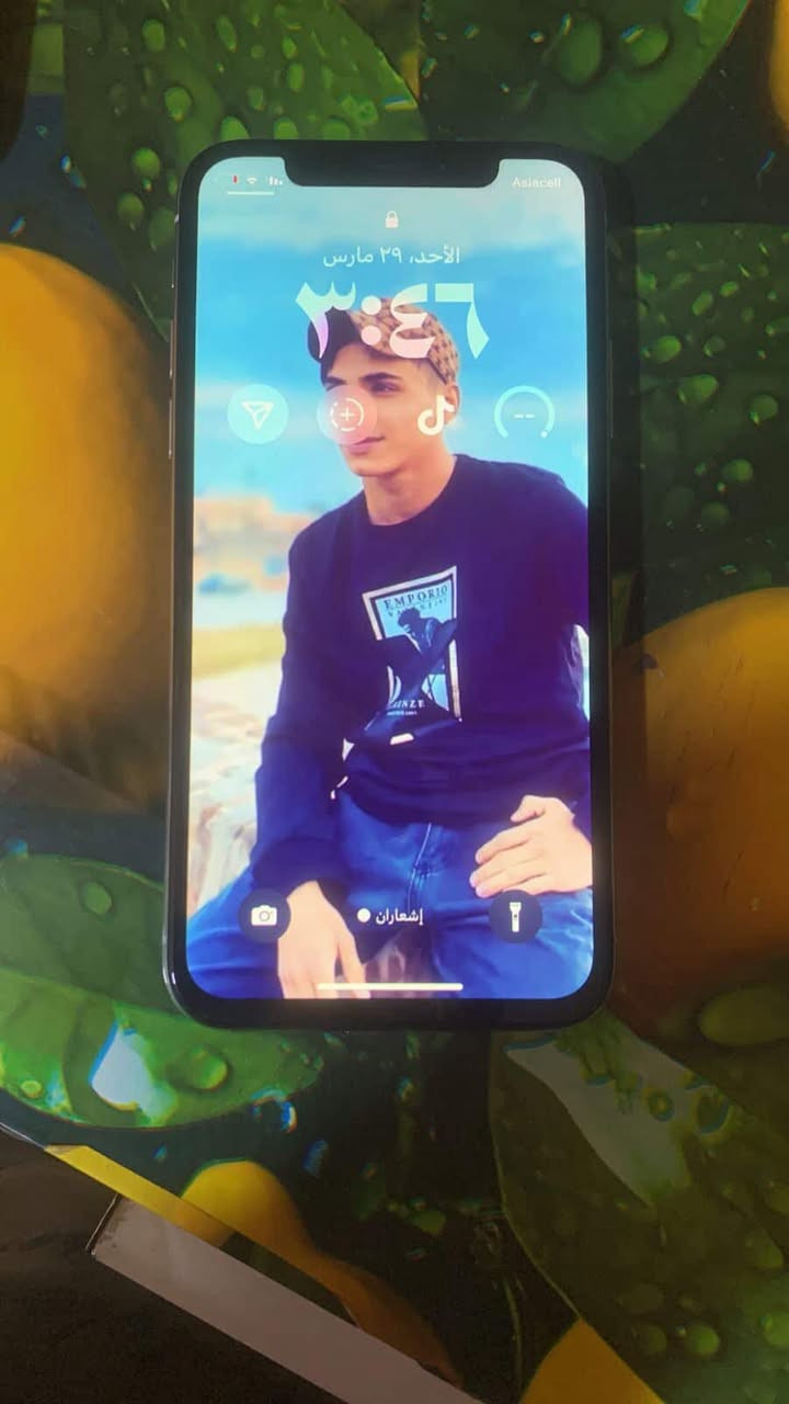 السلام عليكم جهاز اكس ◝؏َـاﺂديـہ  مبدل شاشه اصليه وفطر بضهر اماً الباقي كله شغال سعره ١٠٠وبي مجال قليل وشرط الفحص مكاني كربلاء ***********
