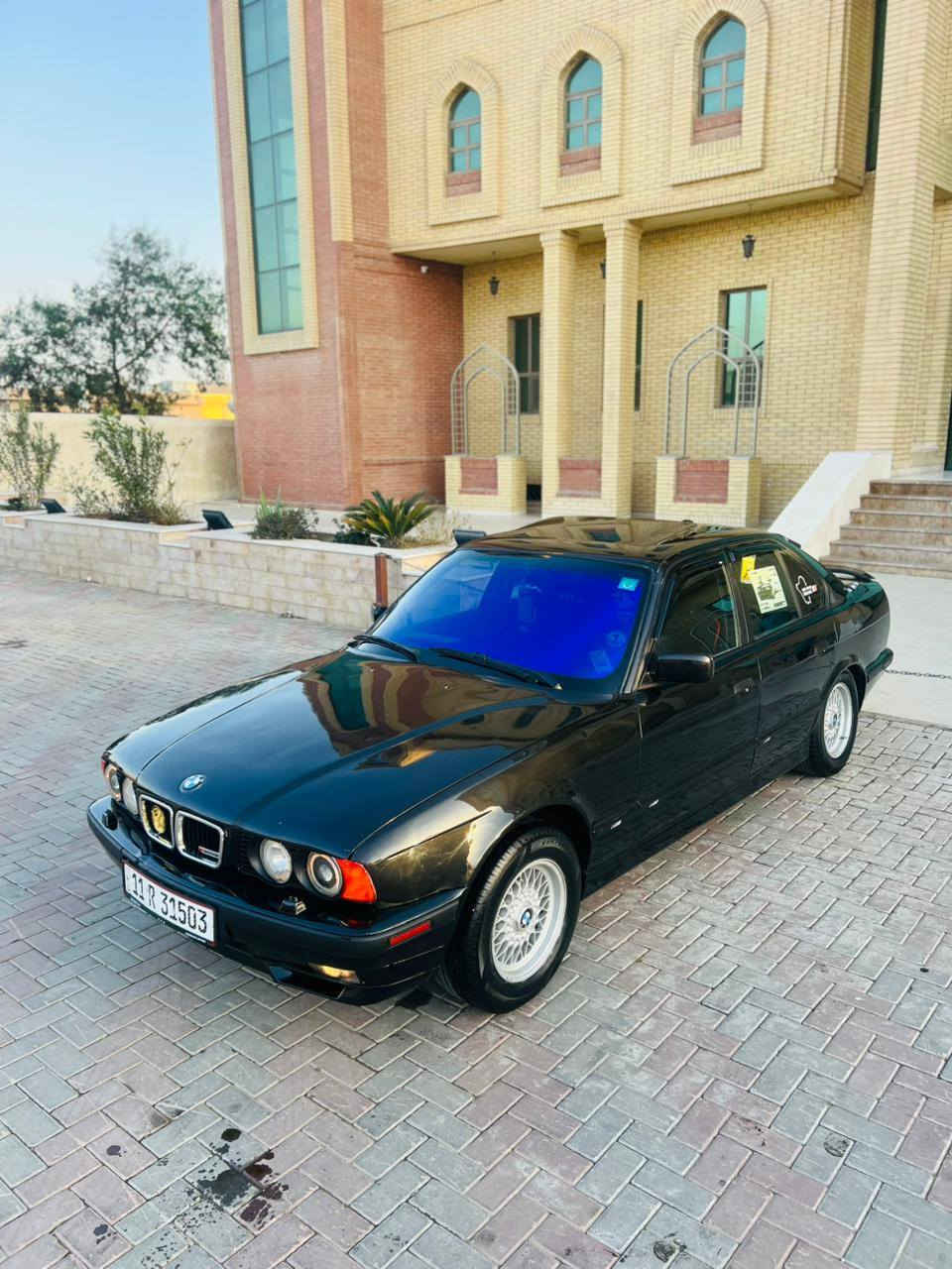 السلام عليكم للبيع بي ام موديل 1992 محرك مسكر شرط كير وتماتيك شرط صدر امامي خلفي جديد تخم تاير جديد تخم ويل اصلي بلادي رقم بغداد دولي سنويه الغايه 2029 هزه جديد تبريد ثلج 🧊 تدفئه نار السياره صبغ عام جماليه بدون اي حادث غرفه جديده دبل يرباك ستيرن يرباك السعر 65 وبيها مجال يرهم مروس حسب القناعه مكاني تكريت ***********
