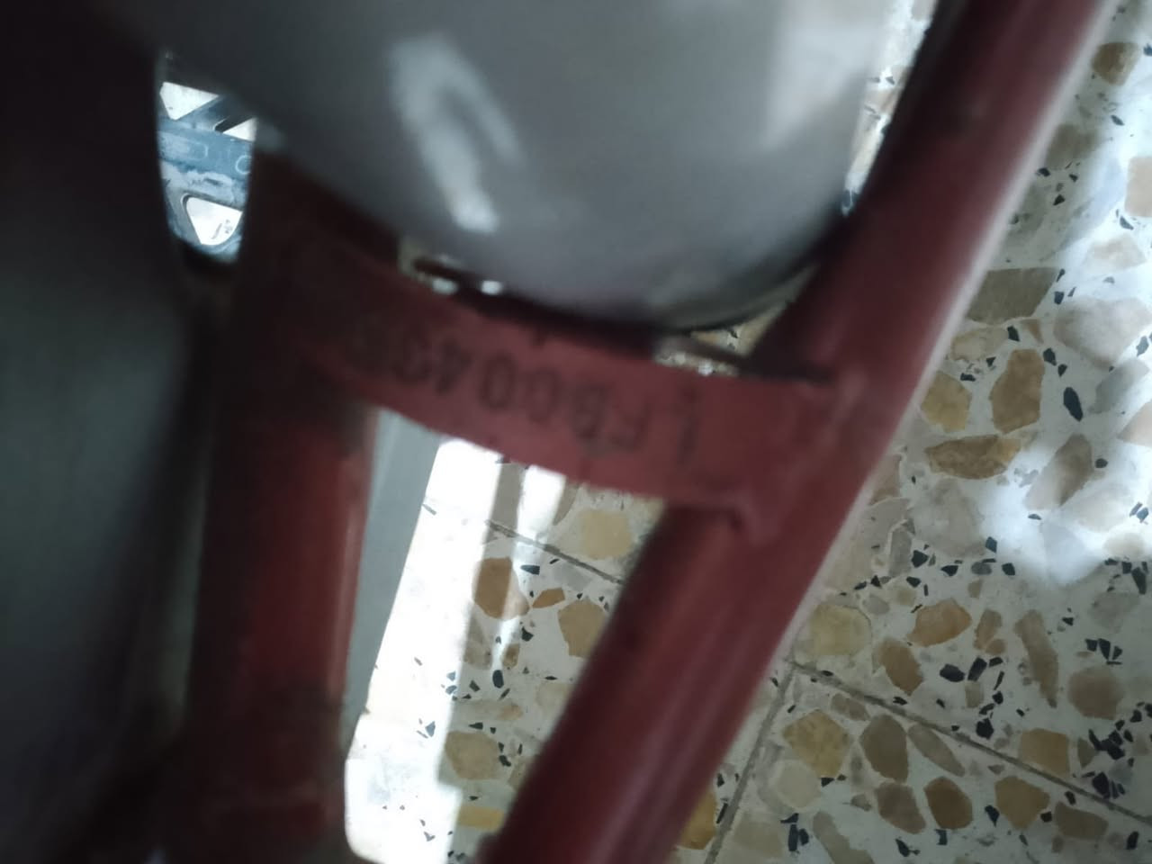 سلام عليكم عدي هذا بايسكل بناتي الحجم ٢٦ لون مميز و حساس امامي نقص فقط. المكينه الي طلع صوت اريده ب١٠٠ وبي مجال امانه الله جديد ومكفول


**إذا كنت صاحب هذا الإعلان وتريد حذفه لأي سبب، رجاءا أرسل رسالة إلى الدعم الفني**