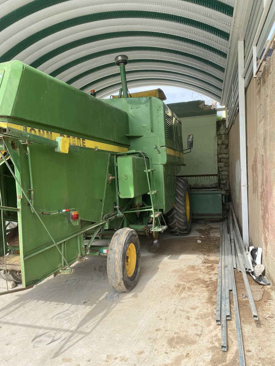 حاصده لبيع جوندير موديل 88 رقم هاتف ***********
