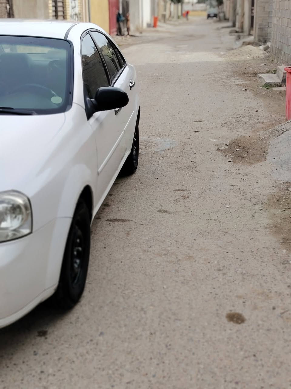 السلام عليكم اوبترا ٢٠٠٤ البيع السعر ٦٠ ورقة اتصل ***********
