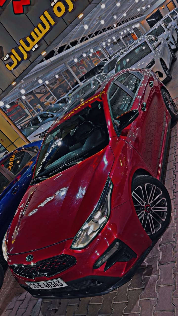 السلام عليكم كيا فورتي GT 2021 كلش حلوة وجديدة محرك 1600 تيربو + كير DCT  المرغوب مو السيفتي 
حادثة بنيد نصة صبغ صور الحادث في المنشور + سونار وبيها جاملغات امامية بارد كلش حلو وممبين 
كير ومكينة ع لشركة بلاديات برغي ممفتوح بيهن 
بيها فصلة و طلقات بلاد 
ماشية 79 الف ميل 
فول مواصفات 1/1 
بصمة + تشغيل عن بعد 
كشن جلد 
سستم صوت هارمن كاردن 
كشنات تدفئا تبريد 
تبريد قطعتين
شفتات ستيراً 
ليد خلفي و امامي
شاحن وايرليس
شاشة ابل كار بلي 
كاميرا خلفية 
رادار امامي و خلفي 
رادار جانبي
حساس خلفي
تحديد مسار 
ويل كب حجم 18 
تحكم ستيراً 
3 انظمة قيادة
سعر 143  وبيهه مجال 
رقم بغداد بسمي  
مكان السيارة بغداد الكريعات 
للاستفسار: ***********
