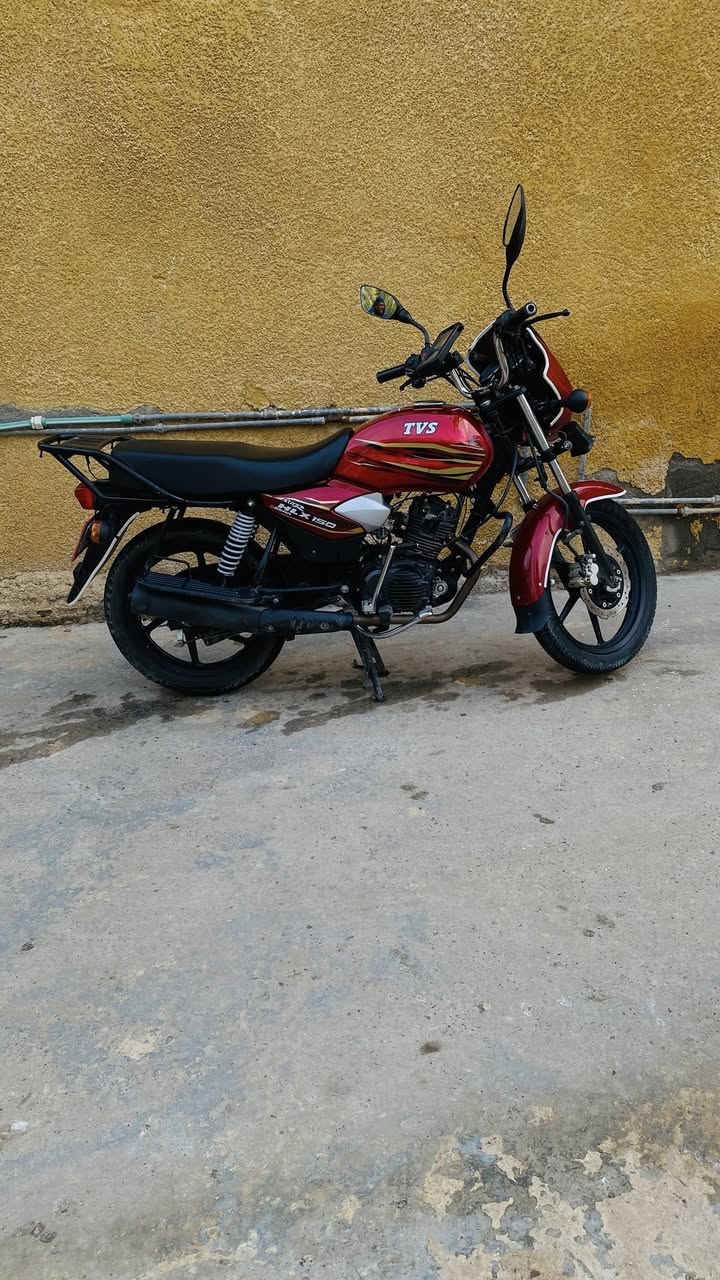 دراجة للبيع خير من الله مثل مموضح بل صور TVSموديل 2023مرقم كامل سنويه تشتري منا تحول منا مابيه كل مشكله كفاله عامه الشراي ***********
