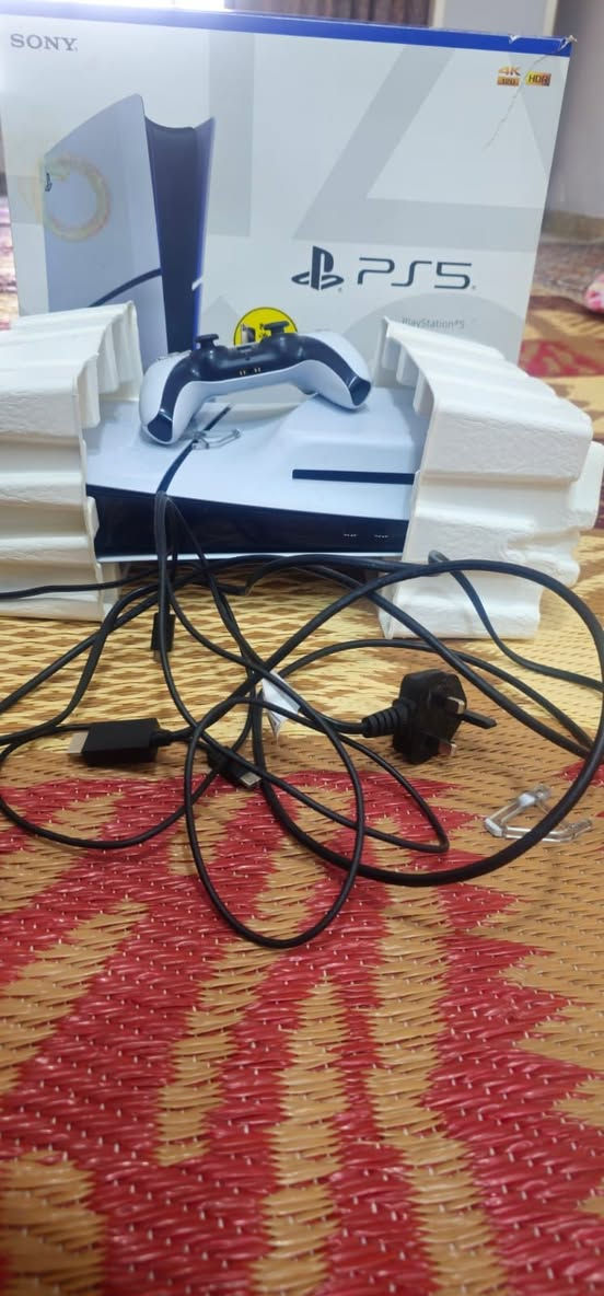 بلي5 سلم ذاكرة تيرا كامل ملحقات اصلية اوربي ريجن ٢ لا مفتوح ولا مصلح محدث اخر تحديث
بدون العاب وبدون اقراص
يوجد توصيل لكل المحافظات 
العنوان بغداد العبيدي


**إذا كنت صاحب هذا الإعلان وتريد حذفه لأي سبب، رجاءا أرسل رسالة إلى الدعم الفني**