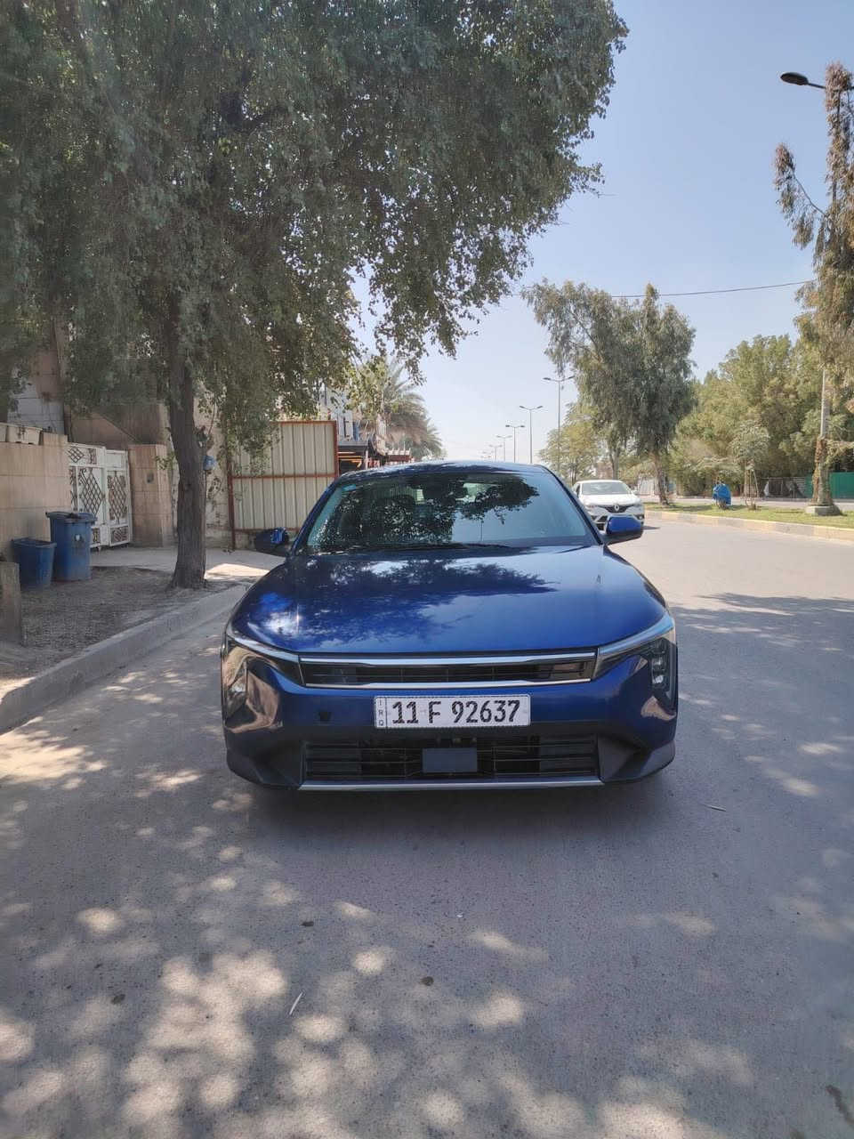 للبيع كيا K4 وارد امريكي موديل25
حادث بنيد مبدل فقط وجملغ بارد الجهتين

السيارة نضيفه جداً بدون نقطة صبغ 

ماشيه 17ميل 

/مواصفات / بصمة /تشغيل عن بعد /

نظام ترحيب / شاشة كبيرة /عداد دجتل متصل /

انظمة قيادة نورمال /سبورت /رادار امامي جانبي خلفي / قيادة ذاتية / صندوق ذكي بصمة / بصمة ابواب /اوتو هولد / هند بريك بصمة / بجم لد / صندوق لد /حادث خفيف جدا بدون دواخل بدون ايرباك 

للاستفسار اتصل :***********

رقم بغداد 

السعر 177وبيها مجال
