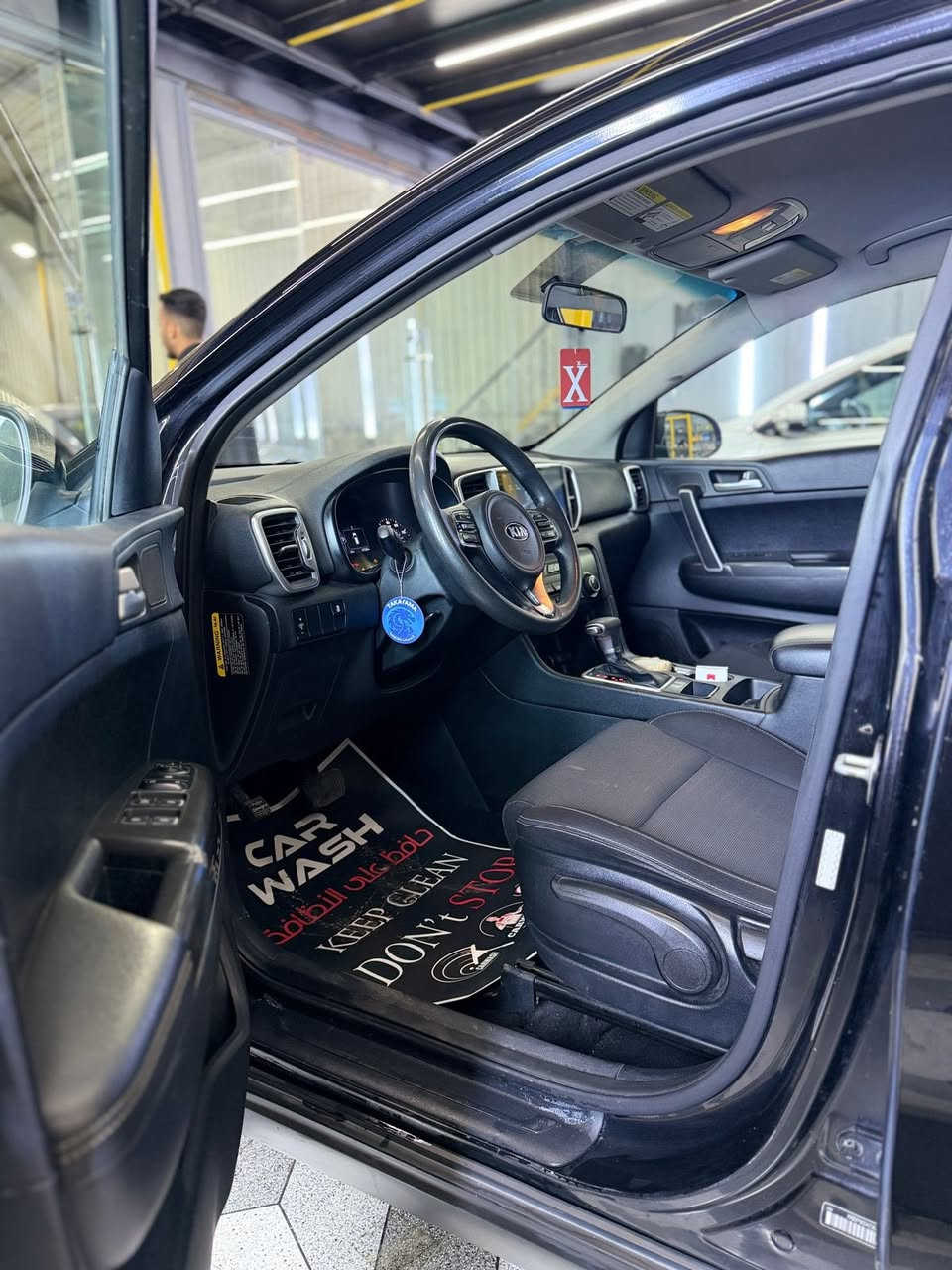 السلام عليكم
كيا سبورتج 2018  

محرك 2400 GDi

تبريد قطعتين

رقم بغداد جديد بأسمي 

***********

مكان السيارة بغدادشارع فلسطين

السعر 145 ورقه
