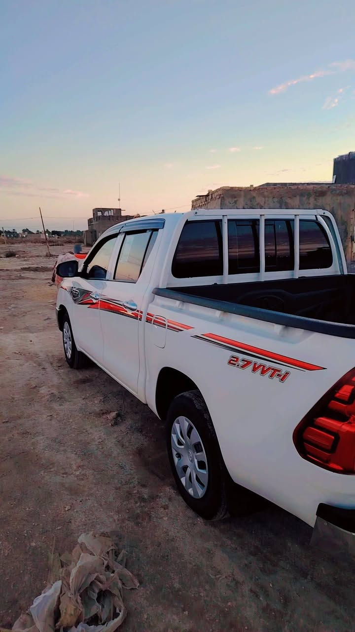 سلام عليكم تويوتا مديل 2024 ساز مكفول ماعده بارد بل ذيل البدي مكدار اشبر رقم مثنى انكليزي مداور ثاني يوم ماشيه 45 الف جديده رقم مثنى مكاني السماوه *********** السعر انتصل
