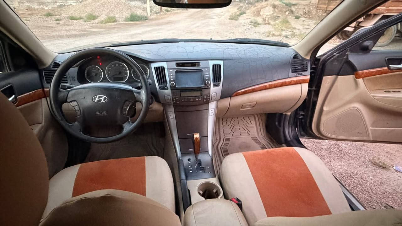 للبيع سوناته موديل 2009 مكينه 2400 دوش رقم اربيل دولي وارد أمريكي ليبل واحد فول مواصفات عدا البصمه تبريد كشنات تبريد لمس فتحه بالقماره حادثها جاملغ خلفي بدون دواخل العنوان محافظة واسط الزبيديه للإستفسار رقم الهاتف ***********
