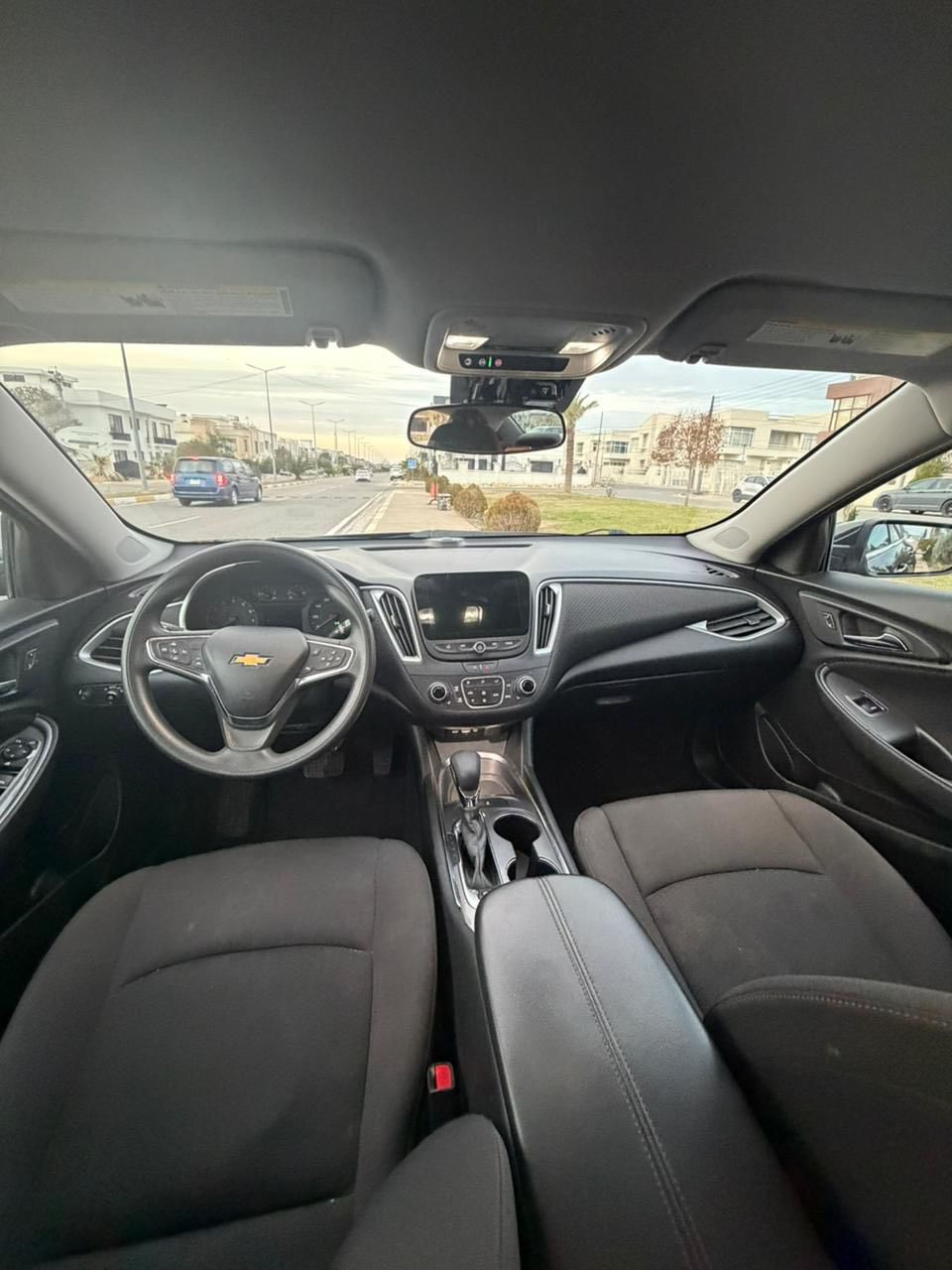 شوفرليت ماليبو 2023 LT
مواصفات : LT 
السيارة بدون صبغ، و بدون ايرباك
السعر : ١٢٧ 
للاستفسار : ***********
