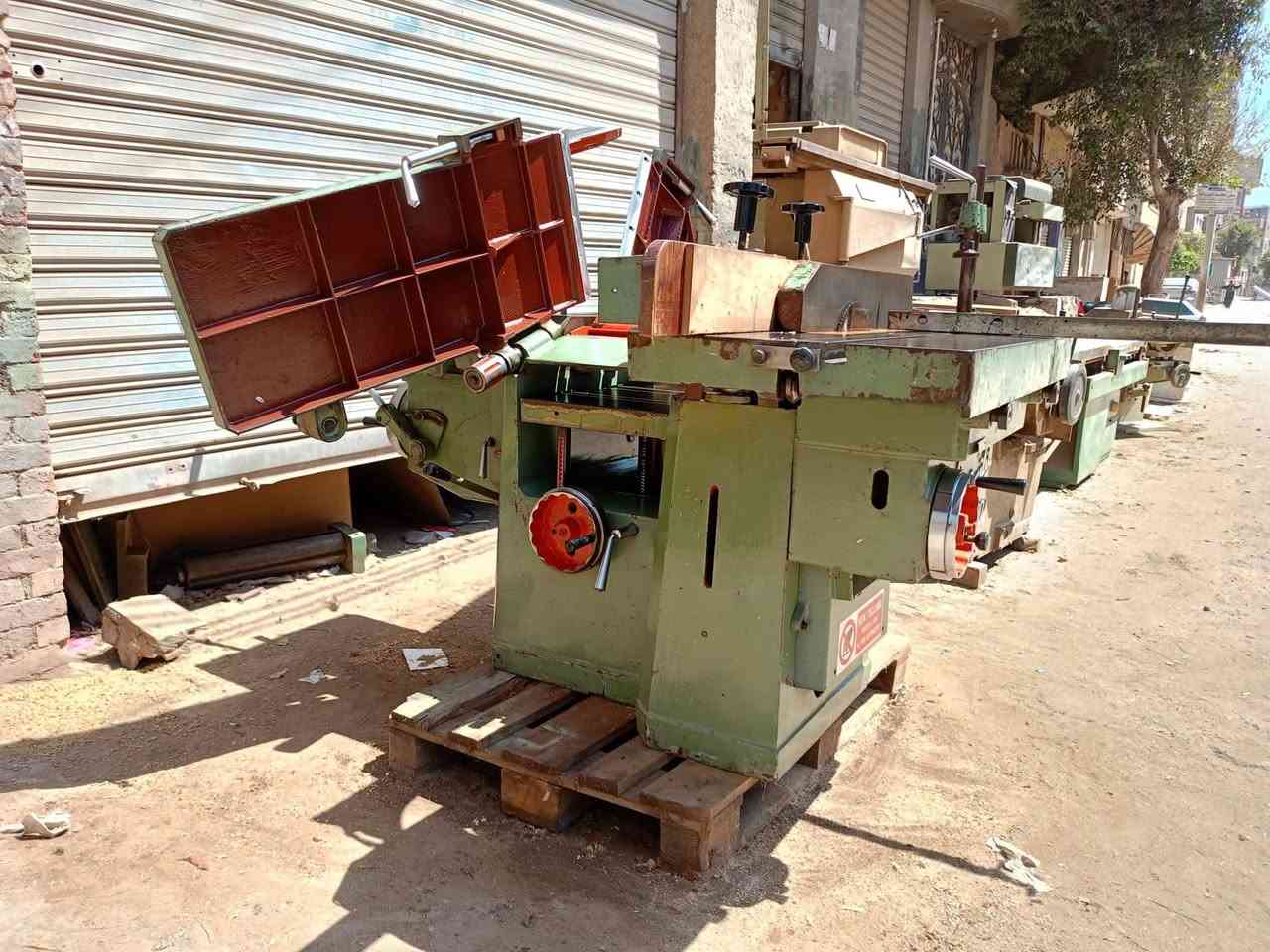 مجموعه ايطالي خمس عمليات عيب ما ابي ماكينه مستخدم قليل شرط شراي خليه يخابر ***********
