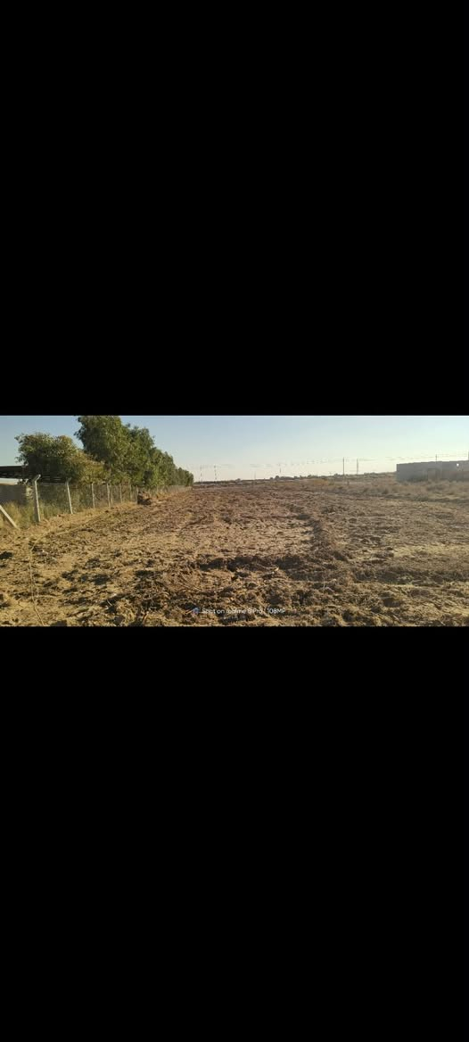 دونم للبيع  تبعد عن شارع كوت حي اقل كيلو وجها ٢٠م صايره على طريق الوافدين  استفسار خاص


**إذا كنت صاحب هذا الإعلان وتريد حذفه لأي سبب، رجاءا أرسل رسالة إلى الدعم الفني**