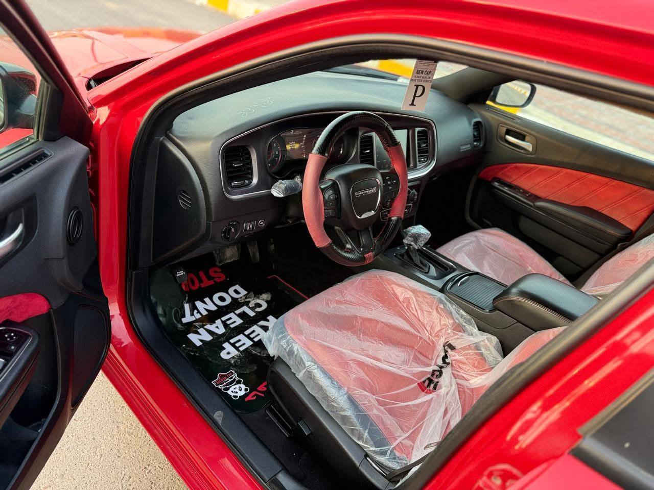 جارجر 2017مرمز 2022امريكي تبديل جاملغ فقط وصبغ طرف البنيدوالباقي مكفول رقم بغداد دولي
مواصفات شاشه حساس
كشنات جلد نضام سبورت مانع انزلاغ لددامامي حساس خلفي
السياره جاهزه للاخير من كلشي تايرات حداده مكينه كير
السعر 185وبيها مجال قليل 
مكان السياره ناصريه مركز
للاستفسار ***********////***********
