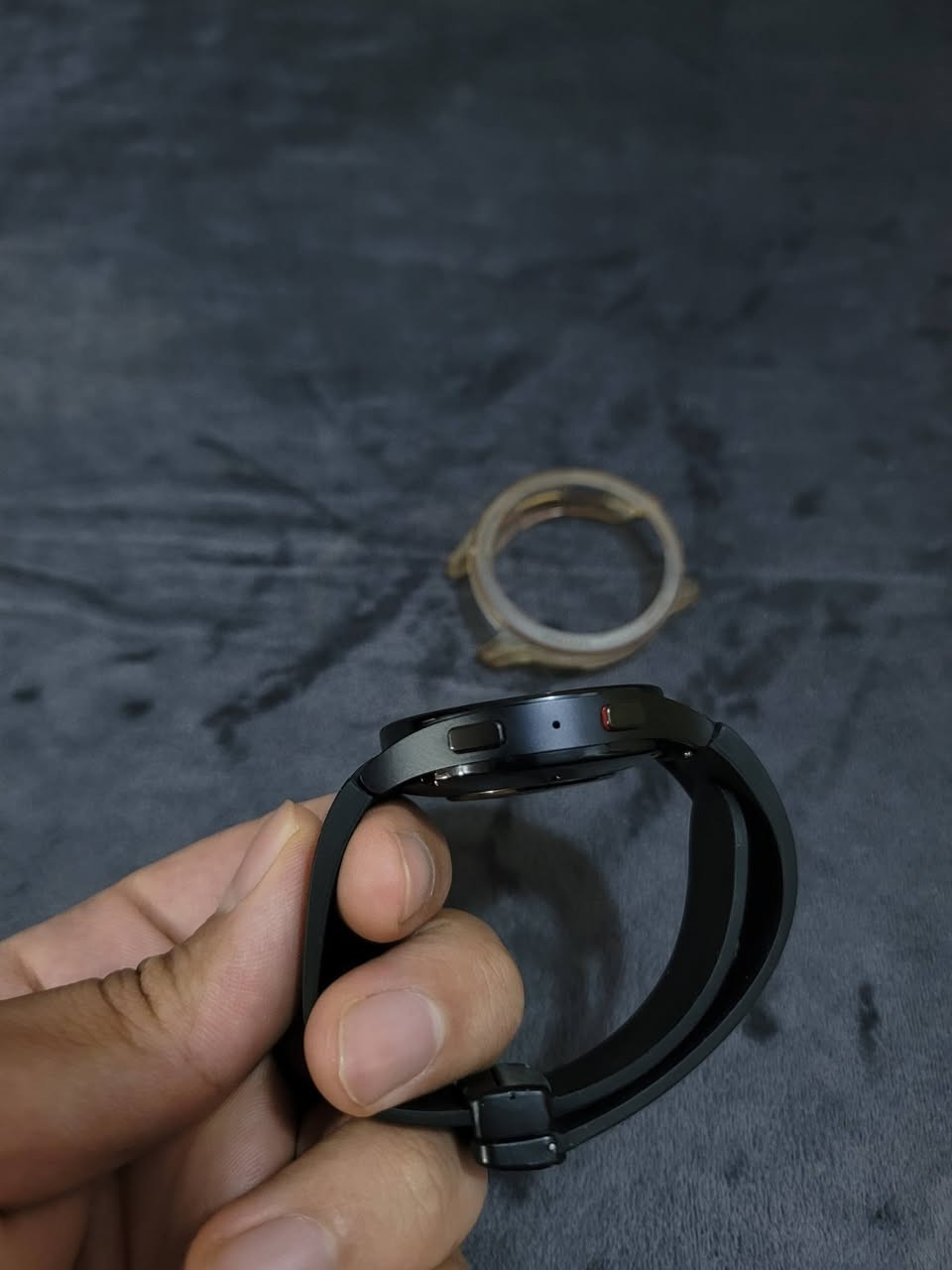 راسلني واتساب وبخدمتك ***********
