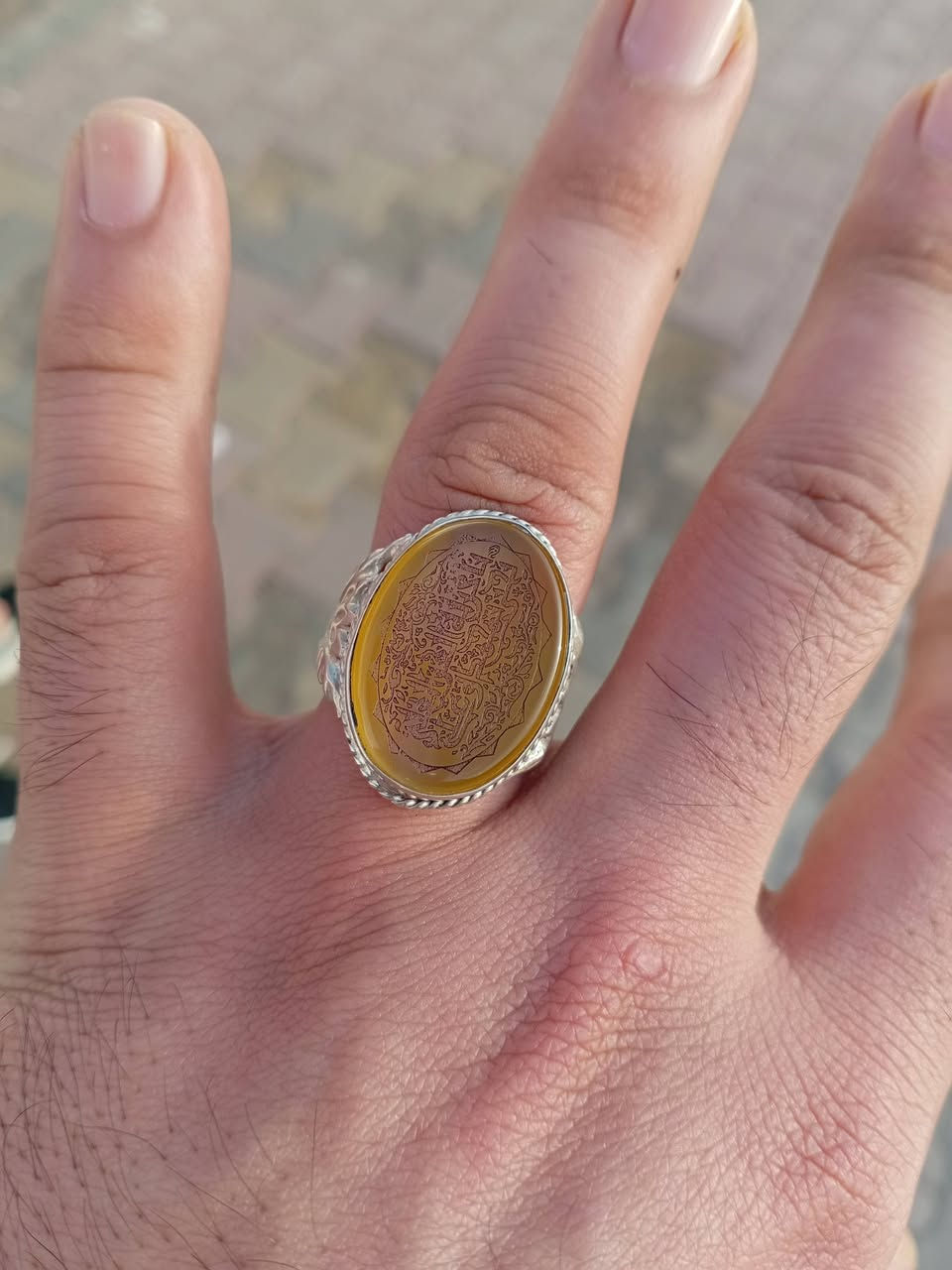 شرف الشمس قديمه الحجرة مخطوطة
قياس الخاتم 22 مع حجرات شرف الشمس وزمرد هديه مع الخاتم
يوجد توصيل كافة محافظات العراق السعر طيب ان شاء الله


**إذا كنت صاحب هذا الإعلان وتريد حذفه لأي سبب، رجاءا أرسل رسالة إلى الدعم الفني**