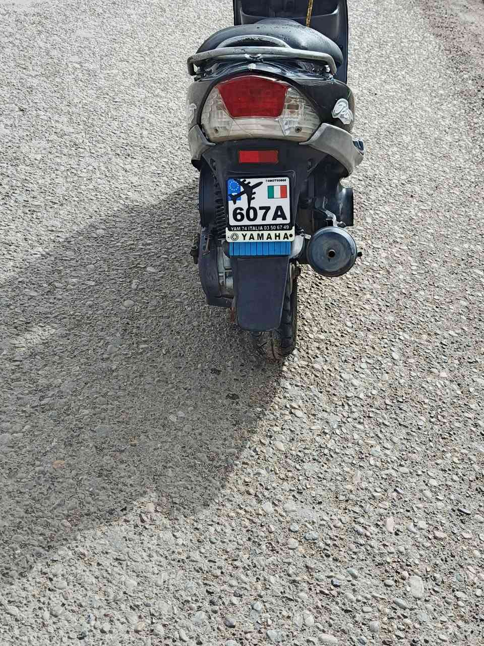 سلام عليكم دراجه منقولي دراجه نضيفه كلش 500 وبيه مجال شي قليل ***********
