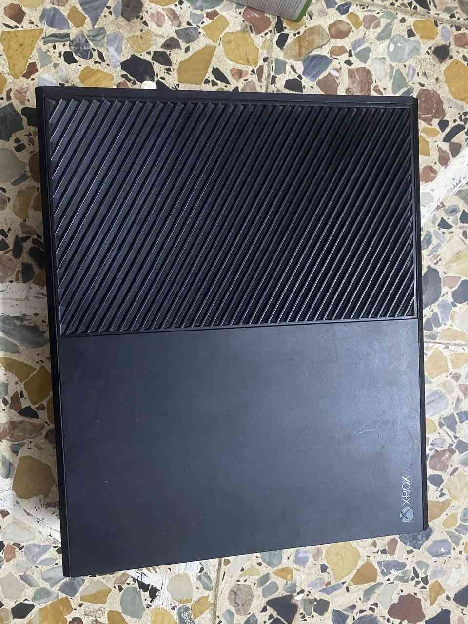 السلام عليكم اخوان عندي هاذ Xbox One جهاز يخبل استعمال اقل شهر ممفتوح وستكيررر مال شركه ذاكره 500 وياه يده مال سيريس اصليه الله شاهد قيم بل يرضي الله متواجد فيس بوك


**إذا كنت صاحب هذا الإعلان وتريد حذفه لأي سبب، رجاءا أرسل رسالة إلى الدعم الفني**