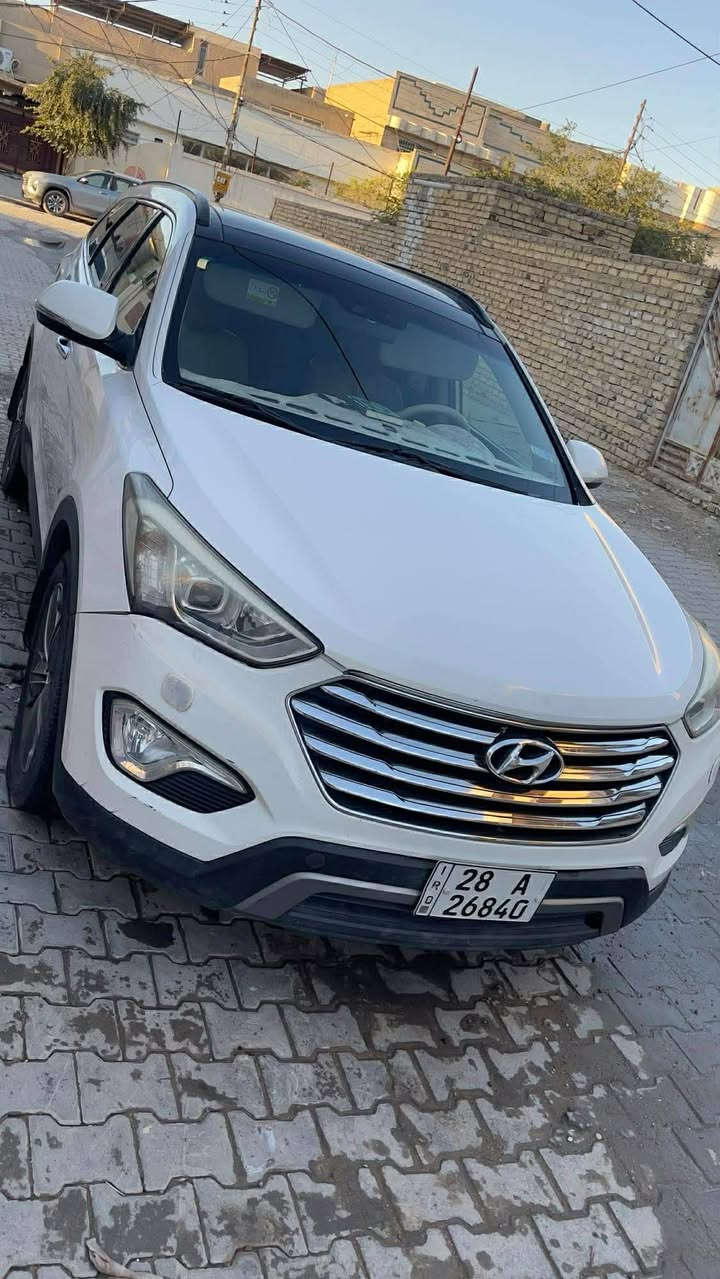 للبيع سنتافي خليجي 2014 فول مواصفات بيها اصبعين بارد بالجاملغ الخلفي فقط الباقي مكفول كير ومحرك وتبريد مكفول مواصفات دفع رباعي نضام مانع انزلاق ونزول منحدرات ونضام الايكو ونضام الدفلوك انارات ترحيبية بانوراما شاشة وكاميرا خلفية وشاشة عرض الاعطال 7 راكب السعر 195 وبيها مجال مكان نجف للإستفسار اكثر ***********
