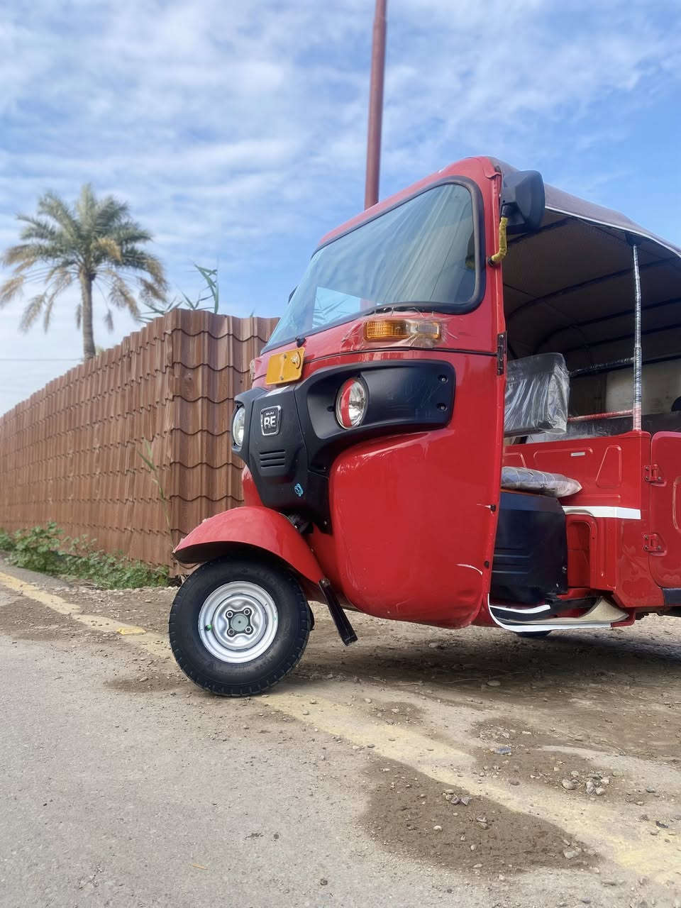 السلام عليكم ورحمة الله وبركاته
للبيع مكفوله كفاله عامه كشر ومكينه للتواصل ***********
