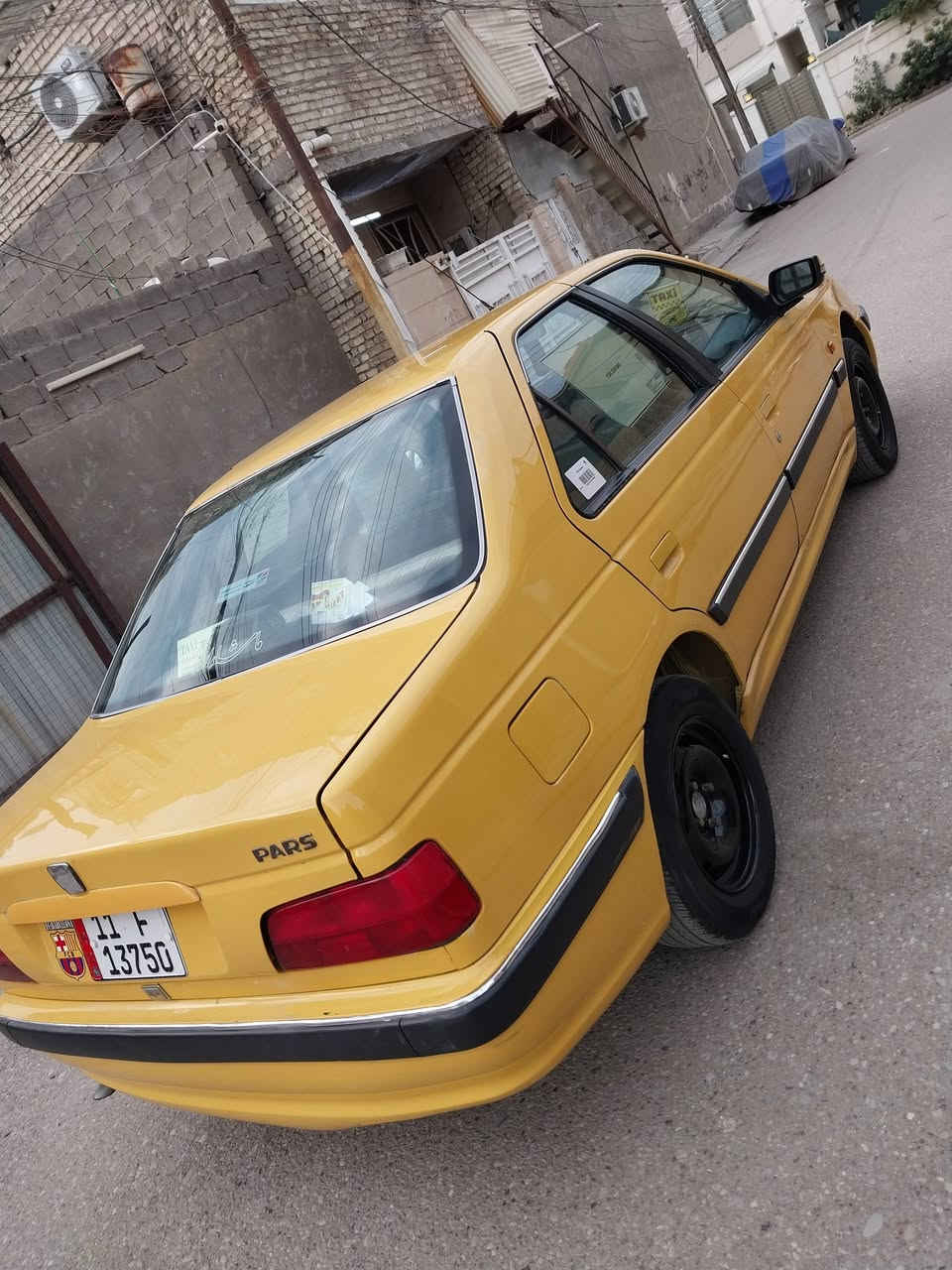 السلام عليكم 
بيجو بارص موديل ١٥ كفاله كير ومحرك وتبريد مابيها اي نقص تخم تايرات بجيس حداديه جديده كهربائيات كلها شغاله خط 
وبحث جدد السنويه لل ٣٠ هزه جديده  مكفوله من اي ضربه شرط 
 سستم صوت شرط التحويل السعر ٤٨ وبيها قليل عنواني بغداد الاستفسار اتصل ***********
