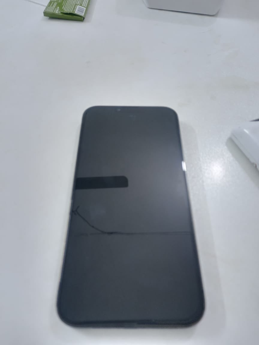 سلام عليكم 
ايفون ١٣ برو ماكس زيتوني
ذاكره ٢٥٦ 
نسبه البطاريه ٨٠ 
ممبدل بي شي 
نضيف جدا 
السعر ٦٠٠
جهاز ممفتوح فيس ايدي شغال 
***********
***********
مكاني كربلاء
