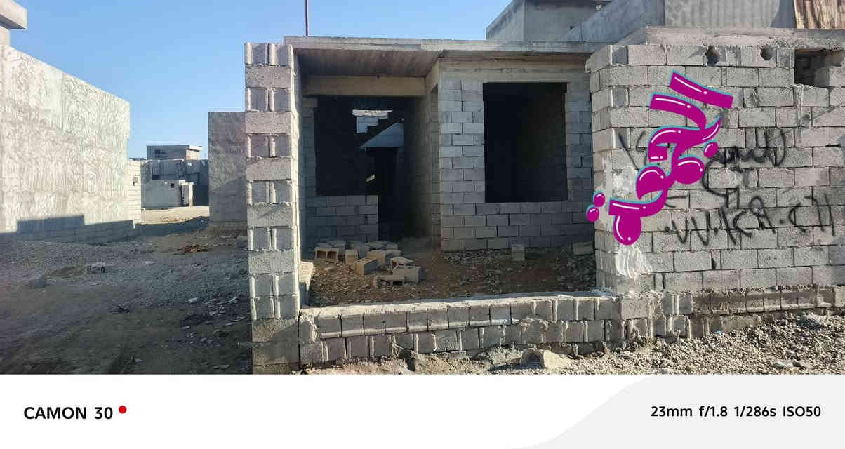 السلام عليكم دار للبيع 140موقع العصري  قرب ٣٠دار
 ***********
