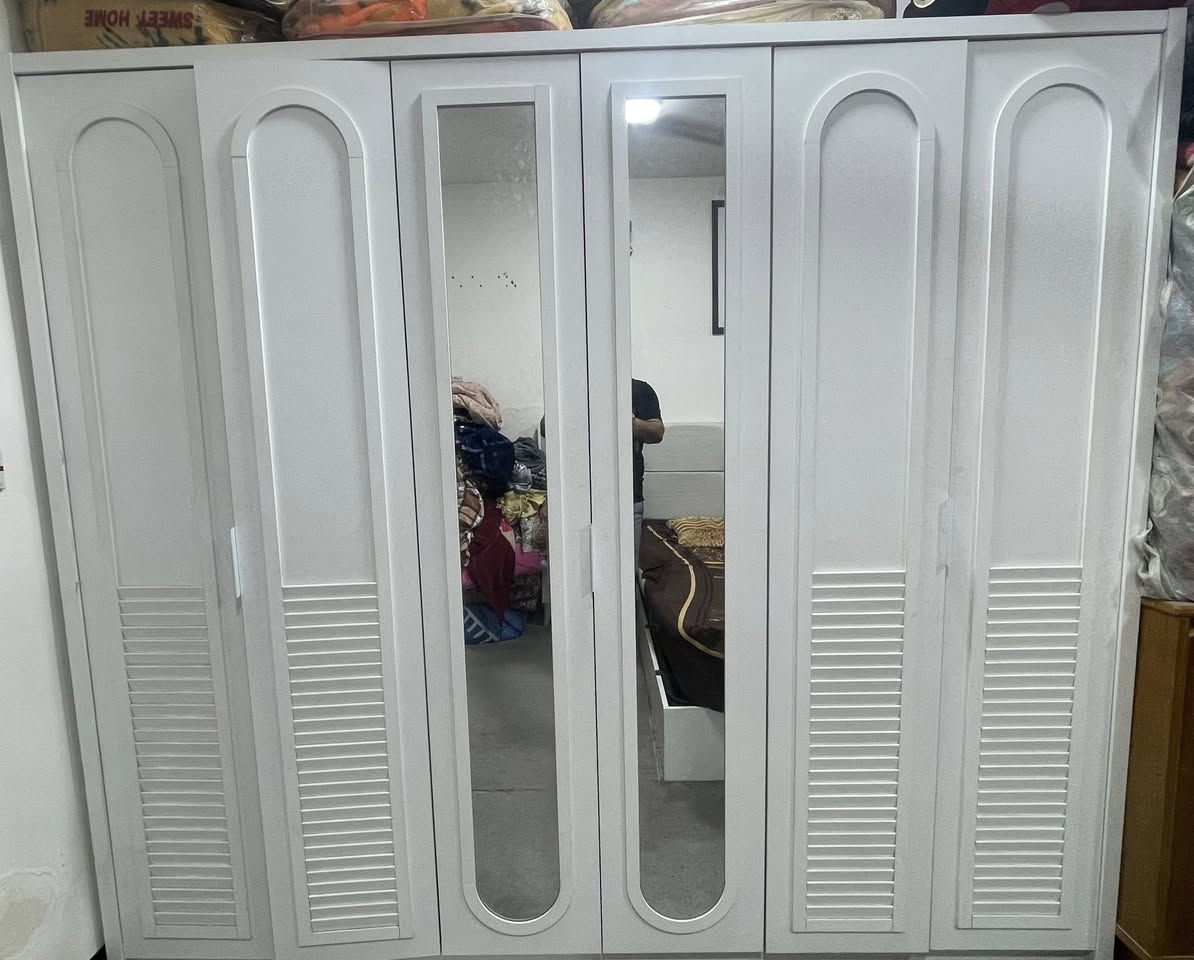 غرفة نوم تركية خمس قطع جديدة بدون اي ضرر
مواصفات 
جوي حديد 
بلوك 
تركي اصلي مو اربيلي 
جرباية مخزن 
كنتور قياس 240 سم مو 220 سوكي 
التواصل خاص 
العنوان شارع الكهرباء قرب صيدلية شرين 
السعر 550 الف 
الغرفه جديدة جدا واخذتها 900


**إذا كنت صاحب هذا الإعلان وتريد حذفه لأي سبب، رجاءا أرسل رسالة إلى الدعم الفني**