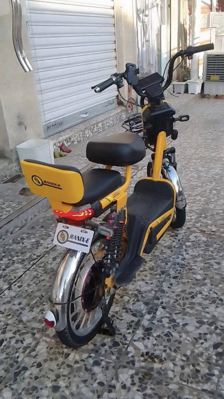 السلام عليكم دراجه شحن للبيع نضيفه البطاريات كله شغاله السعر 275 العنوان البلديات حي التراث


**إذا كنت صاحب هذا الإعلان وتريد حذفه لأي سبب، رجاءا أرسل رسالة إلى الدعم الفني**