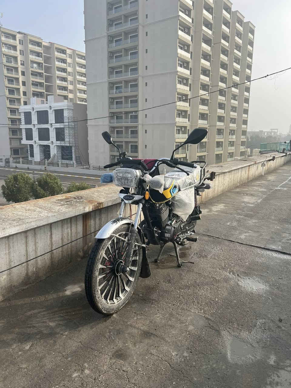 للبيع سونك موديل٢٠٢٥صارله شهر من نازله مكينه ٢٠٠زنجيل وضاغط وبصمه وتشغيل عن بعد السعر مليون و١٥٠ المكان بغداد الدورة ***********
