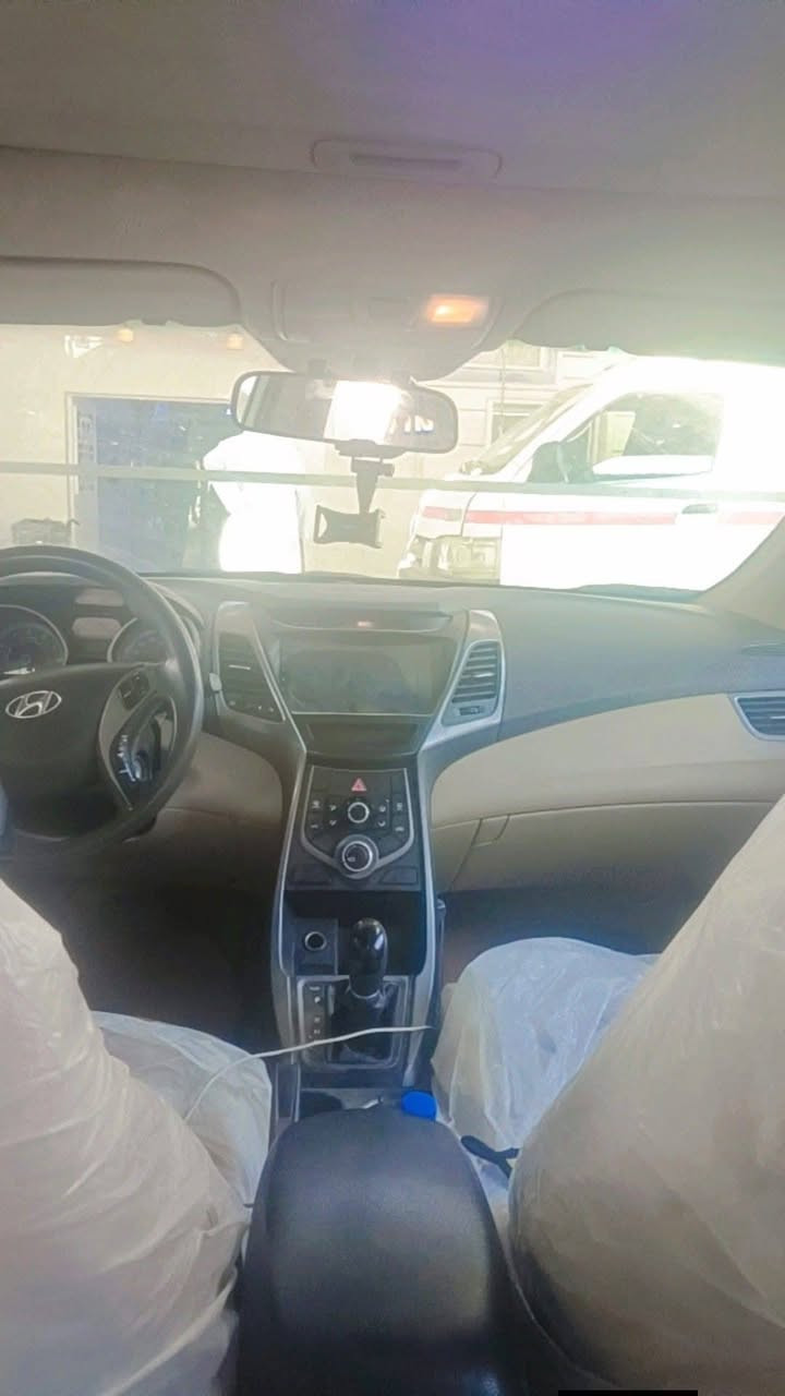 النترا موديل 2016 رقم بابل بسمي بيه جاملغ عكس السائق محرك 2000 دوش المرغوب فول  عدا البصمه السعر 128 للتواصل ***********
