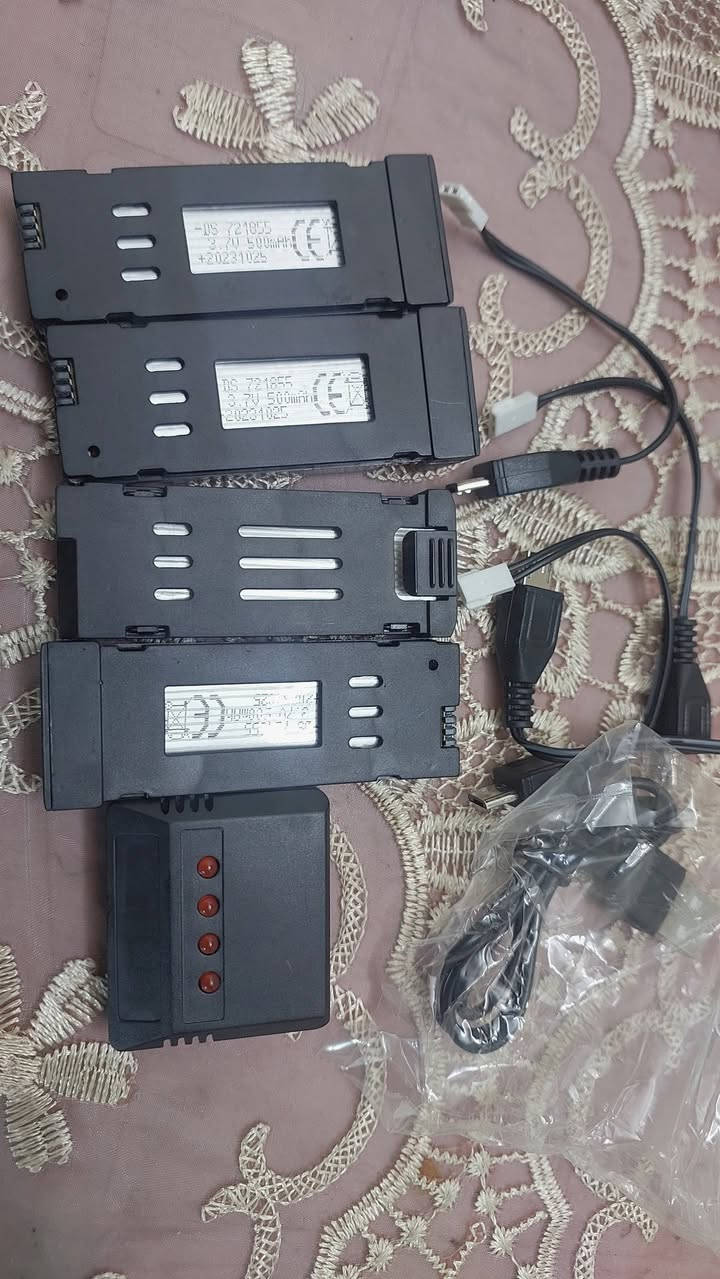 السلام عليكم من رخصة الأدمن عندي هاي بطاريات ادرون  اربعه مع الشاحنه للبيع


**إذا كنت صاحب هذا الإعلان وتريد حذفه لأي سبب، رجاءا أرسل رسالة إلى الدعم الفني**