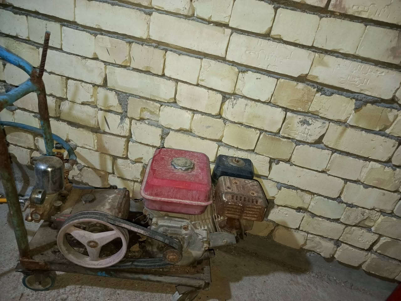 سلام عليكم ما طور غسل عله بنزين
شغال عوزه صونده مكان بغداد نهيت حيور 
رقم ***********
