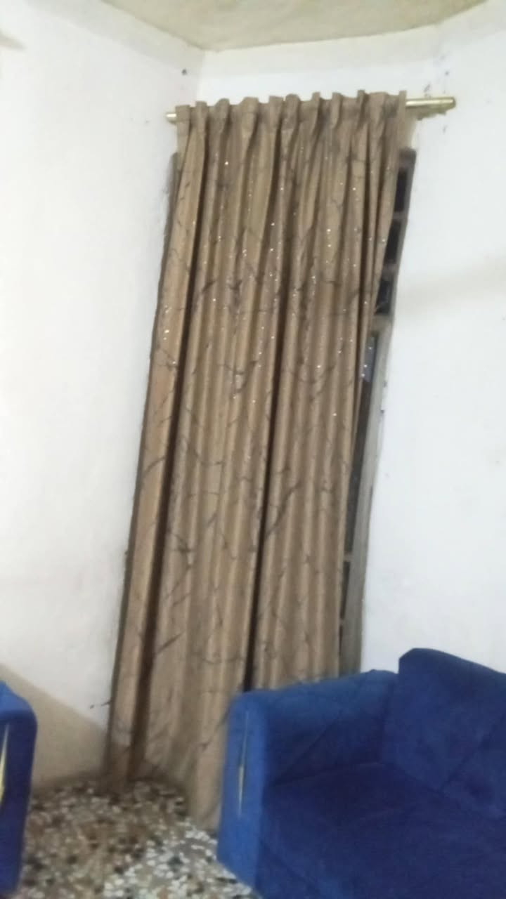 تخم  عراقي10مقعد مع مفرش وبردات كامل للبيع مكان بغداد  زعفرانية نظيفات بدون اضرار السعر350وبي مجال شراي خاص توصيل ماكو بيعة مستعجلة


**إذا كنت صاحب هذا الإعلان وتريد حذفه لأي سبب، رجاءا أرسل رسالة إلى الدعم الفني**