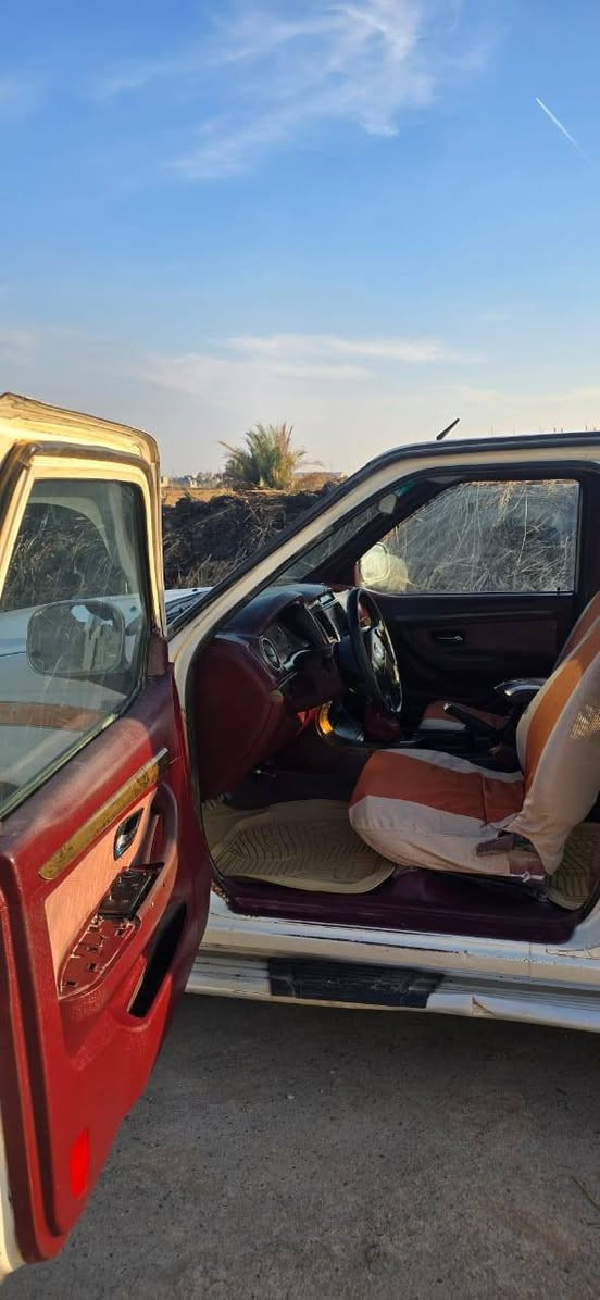 للبيع بيكم كنو
2009
كير عادي 
كابريتر مو نوزل
محرك جديد 
تخم تاير جديد 
رقم ديالى سنويه لل27 شرط التحويل 
سياره جاهزة ومابيها اي نقص 
بدون صبغ بدون تبديل فقط شويه بارد جاملغ الامامي گشرها مابي اي خياس
محرك وگير وصدر خير من الله
السعر 50 وبيها مجال بسيط
مكان السياره بعقوبة 
***********
