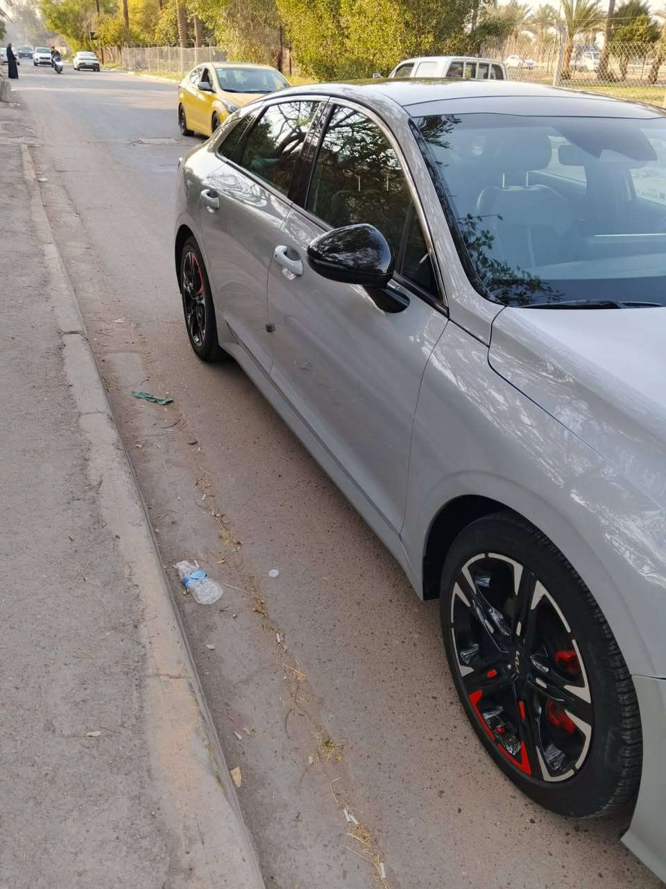 كي فايف  وارد امريكي 2024 حادث دعاميه اماميه فول جيتي لاين ماشيه 10 آلاف السعر 183$ العنوان البنوك الاستفسار على الرقم ***********
