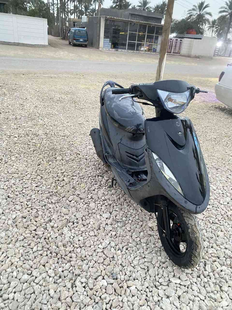 سلام عليكم ماكس عدله للبيع مكينه مامفتوحه بلاد سلف اصلي كابريتر تجاري ختم واحد
نقص فقط قبق باتري رقم *********** 
مكاني حله دبله
