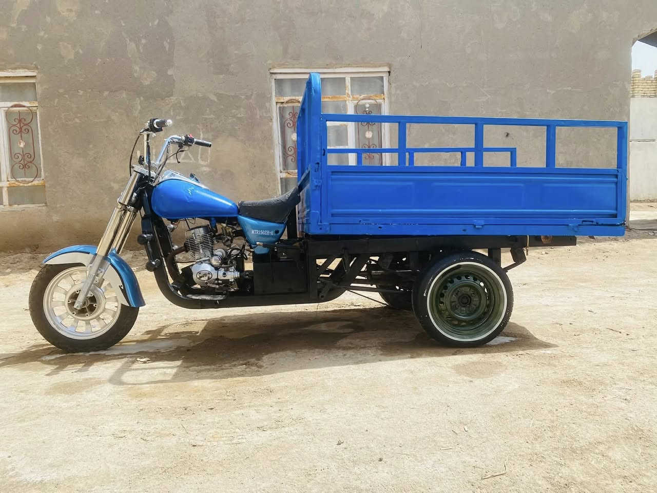 سلام عليكم 
MTR
كلك كلك كلك بدون اوراق 

مكينه مفتوحه بستم 

شاصي مكفول 
ستوته مكفوله من السرقه 
سعر ٨٥٠وبيهاا مجال 
مكاني على طريق ناصريه سيد دخيل 

***********
