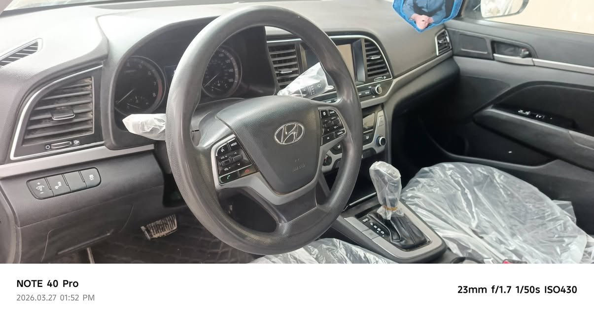 للبيع — هونداي النترا 2018
🔹 اللون: ابيض
🔹 رقم الألواح: بغداد
🔹 وارد: أمريكي  
🔹3وضعيات قيادة
كشن حضن 
تحديد مسار
رادار بل مري
حدادية جديدة وتواير
🔹 رقم واحد لا تبديل ولا صبغ 
مكفولة من الضربة ولتبديل .. 
🔹كير AT المرغوب 
🔹مكينة 2000
السيارة باسمي وتحويل مباشر 

💰 السعر: 130ورقة وقابل للمفاوضة  
📍 السيارة نظيفة واستخدام منزلي
الموقع الديوانية 

للاستفسار الخاص مفتوح .. ورقمي بي وتساب ***********
