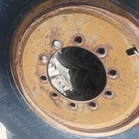 ويل كوماتسو  للبيع زوجين وتك للتواصل 07880122043 السعر 250الف وبيهن مج...