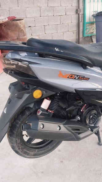 درجة سكنس صيني...للبيع.. 
مديل 2024
الدراجة نضيفة صارلهة 5 اشهر من طالعة من المعرض 
السعر مليون وبيهة مجال 
للتصال.***********.صاحب الدراجة
