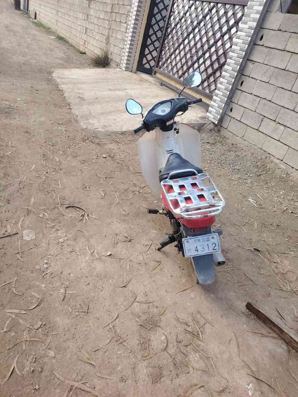 سلفيز للبيع مكفول  ***********
