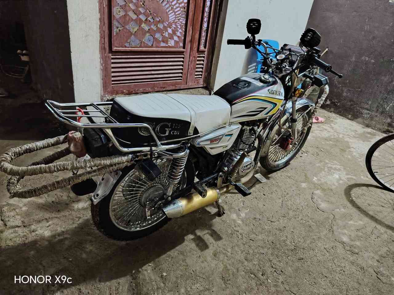 دراجة لبيع  تايكر  24مراوس بسيفان  25 نضيفة كفالة عامة نقص  دشبود وسعرهة 700وبيهة مجال__ ***********
