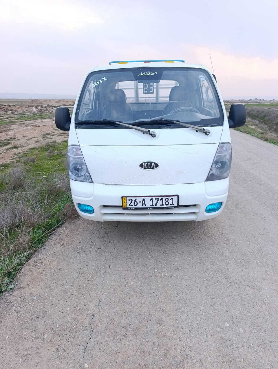 للبيع ومراوس كيه 2011 سنويه جديده رقم جديد شرط التحويل السياره حلوه ماعيزها شي السعر 98 او بيها مجال المكان الحويجه ***********
