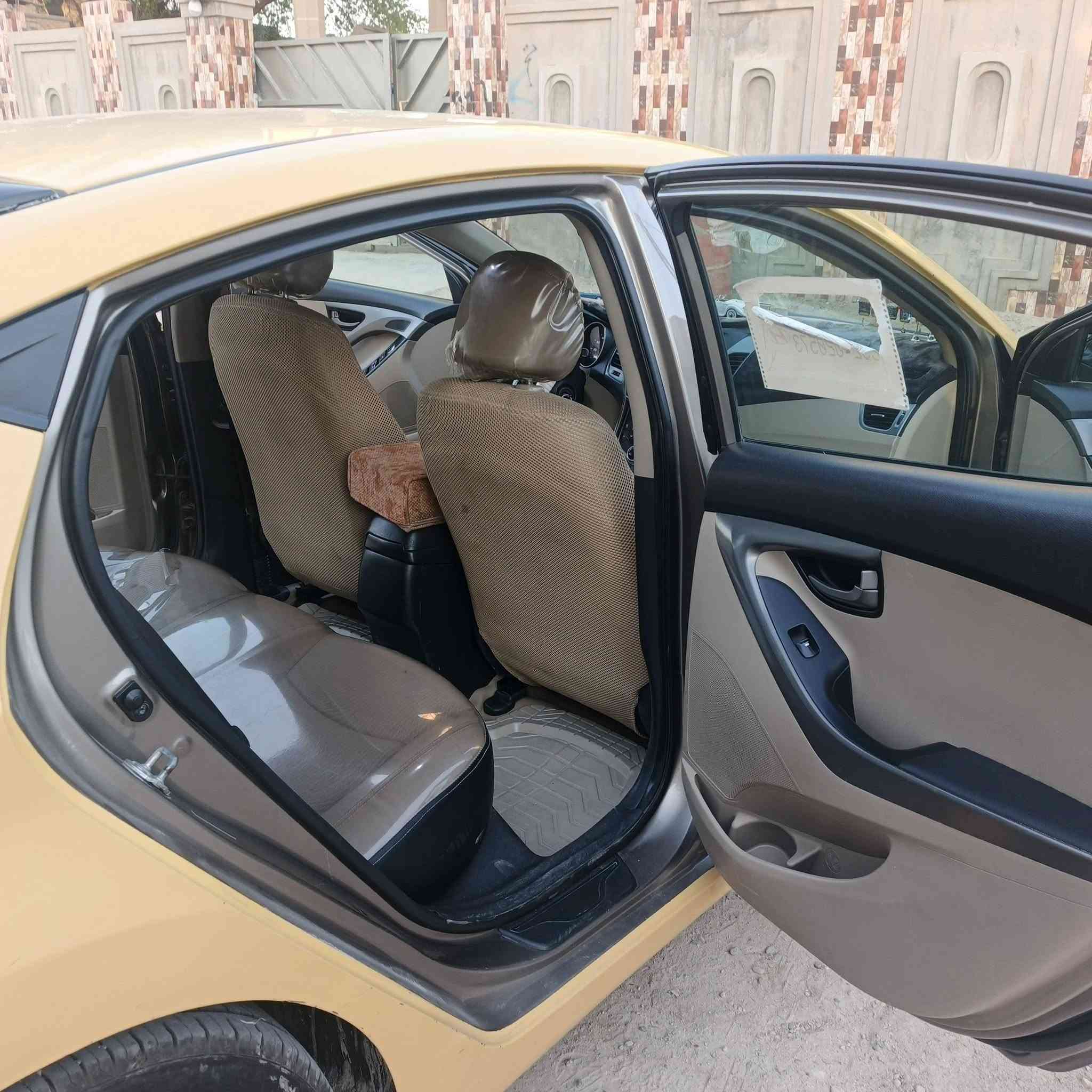 النترا موديل 15 امريكي محرك 1800دوش ضربتها بالجنطه سياره جاهزه من كلشي سعر 105وبيها مجال عنوان الانبار فلوجة ***********. /***********

