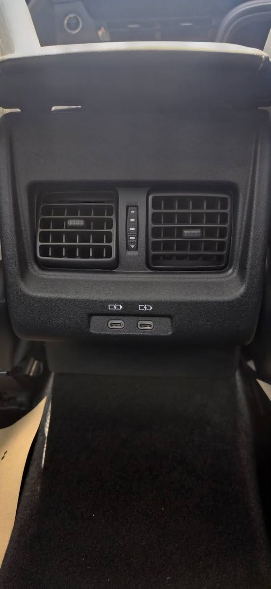 تيوتا كامرى زيرو موديل 2025
بحالة الزيرو 
تحويل مباشر رقم بغداد
كاميرا خلفية
دشبول لمس
صاج اسود
-رادار
-تحديد مسار
-تحكم ستبرن
مودات سياقة
محرك هايبرد
سنوية جديدة رقم بغداد
تحويل مباشر
بحالة الزيرو
قطعتين، تبريد.
حساس اطارات
ويل كب
مرى شفط
داخا، جلد اسود
بصمه تشغيل
بصمة عدد2
فتحه
شاحن لاسلكر
مقاعد جلد
شاشه اندرويد اوتو كار بلي
السياره بحاله الزيرو
المكان بغدا د
***********
