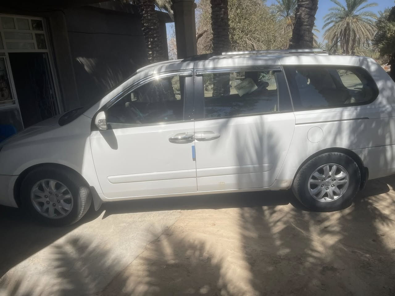 سلام عليكم مكلف بل نشر 
كيا سيدونا 2010 محرك كاز 
تدفة وتبريد شغال 
145وبيهة مجال 
اي ستفسر الاتصال على الرقم 
***********
***********
